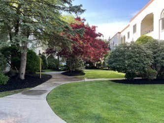 320 Fellsview Terrace unit 326, Stoneham, MA 02180 - photo 4