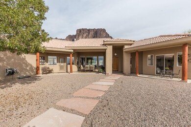 2281 N La Barge (7 of 58)