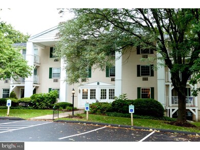 Lafayette Greene Condominium unit 45 B, Lafayette Hill, PA 19444 - photo 2