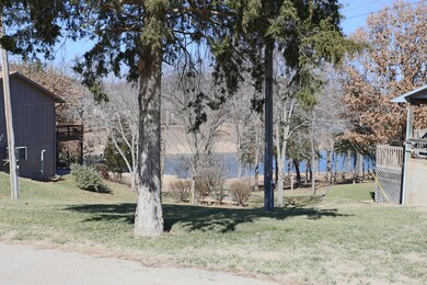 669 Kimberling Airway Dr, Kimberling City, MO 65686 - photo 2