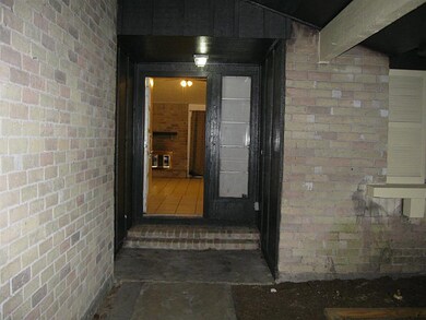 8526 Carriage Creek Dr, Houston, TX 77064 - photo 2