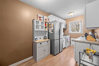 51 Edmunton Dr unit F17, North Babylon, NY 11703 - photo 6