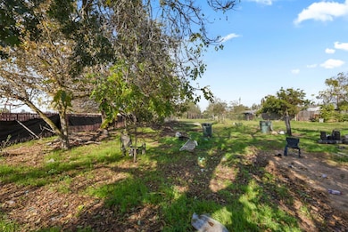 132 Pecos Ave, Modesto, CA 95351 - photo 7