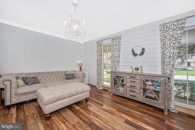 212 Burlington Ave, Walkersville, MD 21793 - photo 6