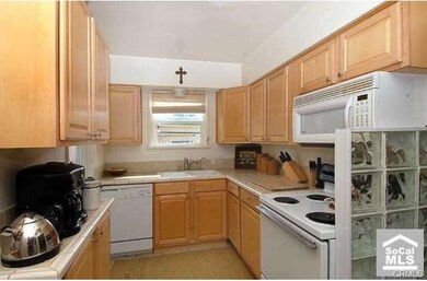 rear 3 bed home...