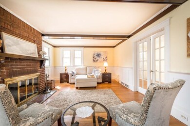 1007 Walnut St, Newton Highlands, MA 02461 - photo 2