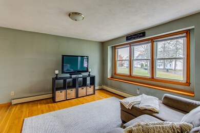 72 Orchard St, South Grafton, MA 01560 - photo 6