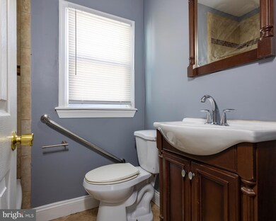 9 W Griffith St, Penns Grove, NJ 08069 - photo 6