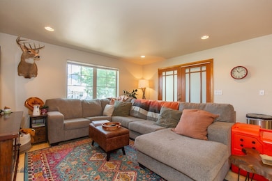 1460 Juniper St, Bozeman, MT 59715 - photo 4