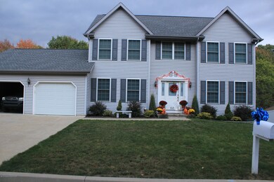 110 Black Walnut Dr, Olyphant, PA 18447 - photo 5