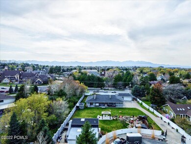 8106 S Spectrum Cove, Cottonwood Heights, UT 84093 - photo 3