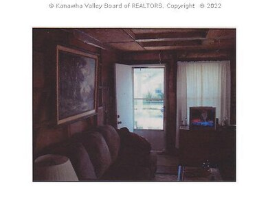 521 19th St, Dunbar, WV 25064 - photo 3