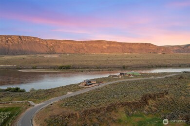 262 Ravens Home Ln, Malaga, WA 98828 - photo 2