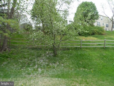 510 Amherst Cir, Perkasie, PA 18944 - photo 3