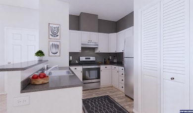 1095 Clearview Ave NE, Keizer, OR 97303 - photo 4