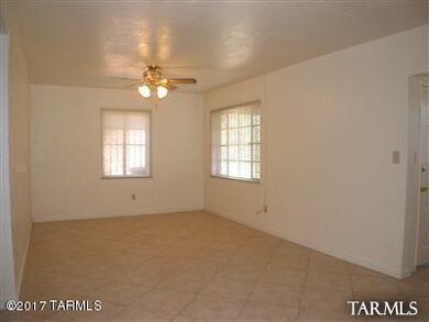 1715 Waverly