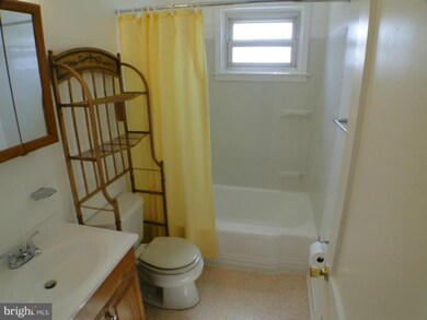 1205 Dalton Rd, Parkville, MD 21234 - photo 7