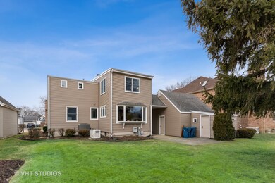 945 S Mitchell Ave, Elmhurst, IL 60126 - photo 7