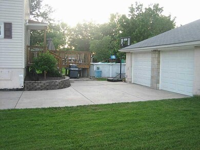 Parking Lot/Garage.