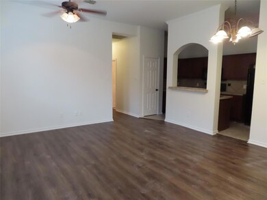 347 Schirra Ct, Lavon, TX 75166 - photo 2