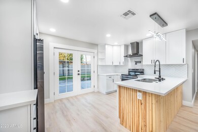3350 W Bloomfield Rd Phoenix AZ 85029-7