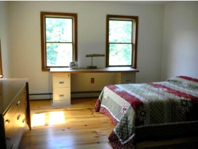 1428 Chase Rd, Montpelier, VT 05602 - photo 4