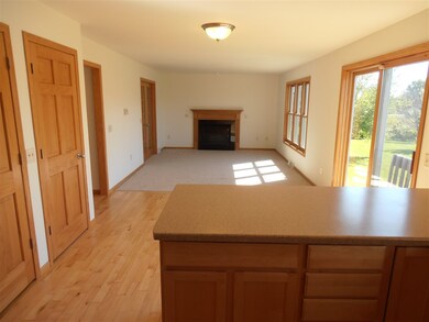 5165 Ninebark Dr, Fitchburg, WI 53711 - photo 5