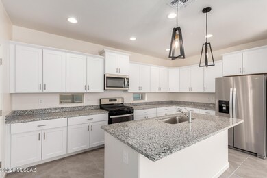 7831 S Walnutview 1 Dr, Tucson, AZ 85757 - photo 7