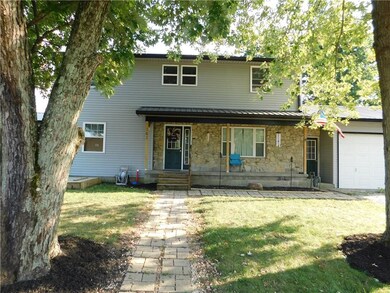 163 W Schroeder Way, Rushville, IN 46173 - photo 2