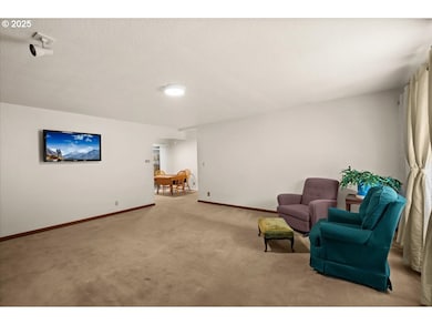 1611 Camino Dr, Forest Grove, OR 97116 - photo 4