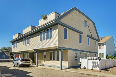 1707 Ocean Boulevard Seaside-large-003-1