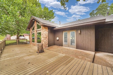 22117 E 1250 Rd, Rocky, OK 73661 - photo 3