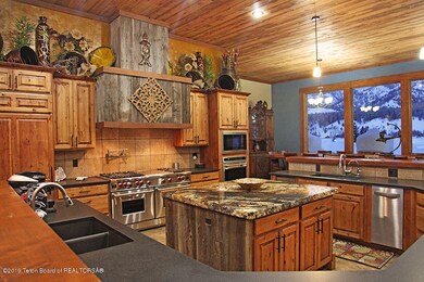 KitchenCloseUpRidgecrestLot122