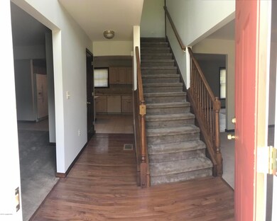 1112 State Rd, Effort, PA 18330 - photo 2