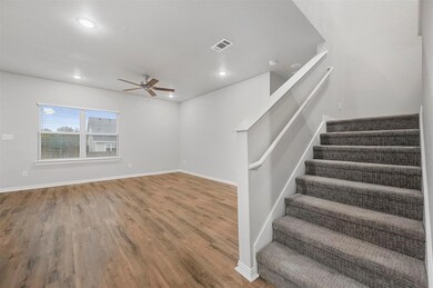 813 Feather Edge Dr, Springtown, TX 76082 - photo 2