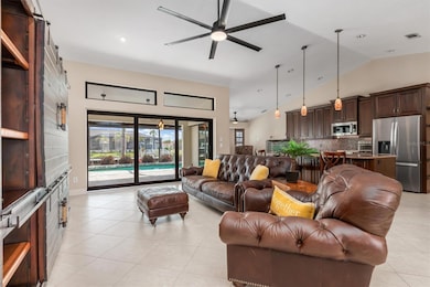 340 Belaire Ct, Punta Gorda, FL 33950 - photo 4