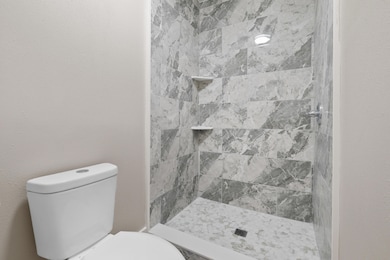 3437AuburnRd-20