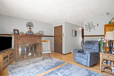 109 Apache Way, Tewksbury, MA 01876 - photo 5