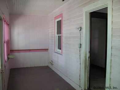 635 Washington Ave, Albany, NY 12206 - photo 7