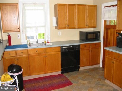 4202 Taylor Ave, Drexel Hill, PA 19026 - photo 2