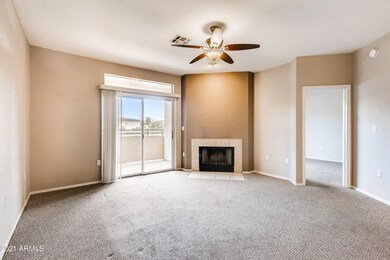 06 Living Room