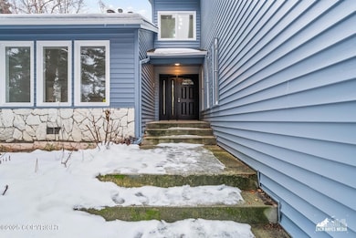 4301 Seeley Cir, Anchorage, AK 99502 - photo 6