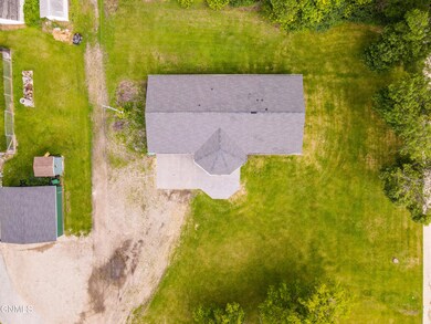 414 4th Ave