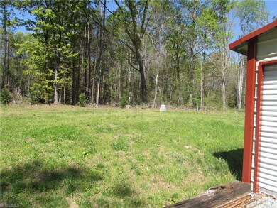 5537 Lanier Rd, Asheboro, NC 27205 - photo 5