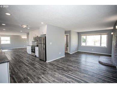 1403 E 19th St, the Dalles, OR 97058 - photo 7