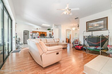 22631 Robbins Rd, Astatula, FL 34705 - photo 7