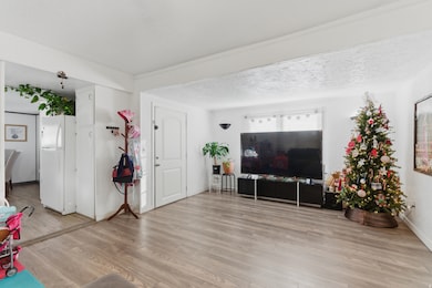 1242 E El Sendero Cir, Salt Lake City, UT 84117 - photo 4