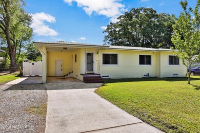 4435 Ish Brant Rd W, Jacksonville, FL 32210 - photo 2