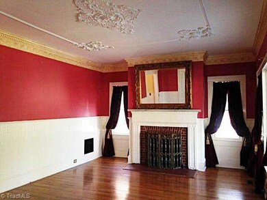 216 E 4th St, Siler City, NC 27344 - photo 5