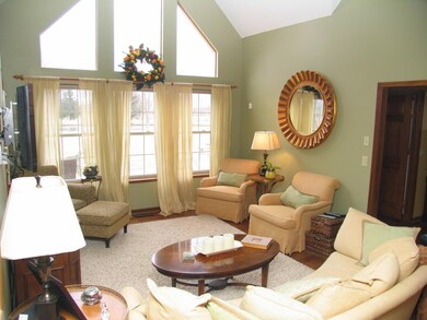 family room 2